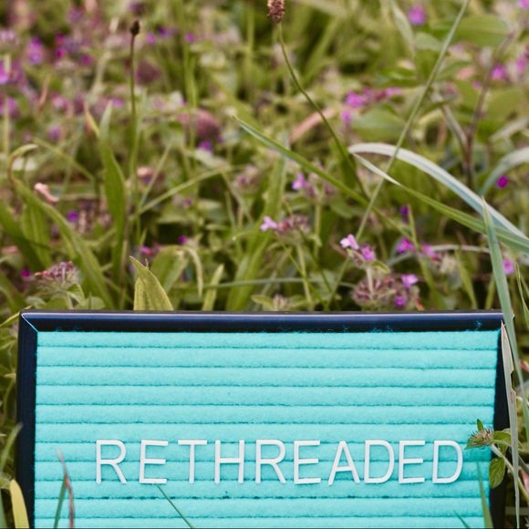 Bookmark My Closet {ReThread & Roam} - Picture 2 of 3